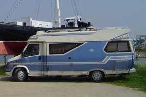 Parisblau-met Ford 1900C-FZ